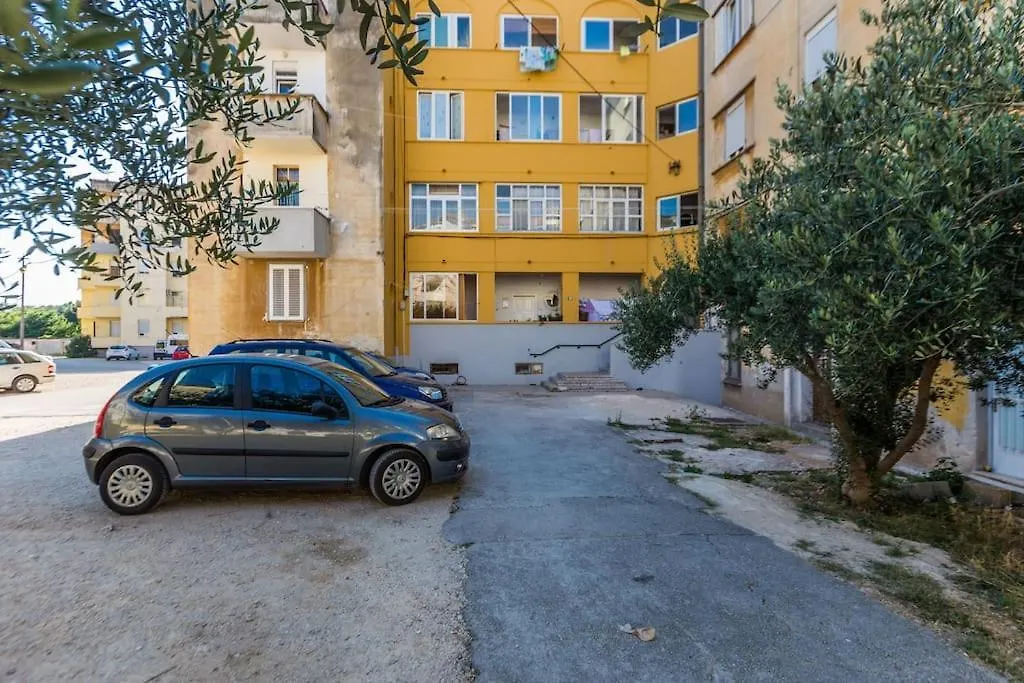 Petra Populare Apartment Zadar