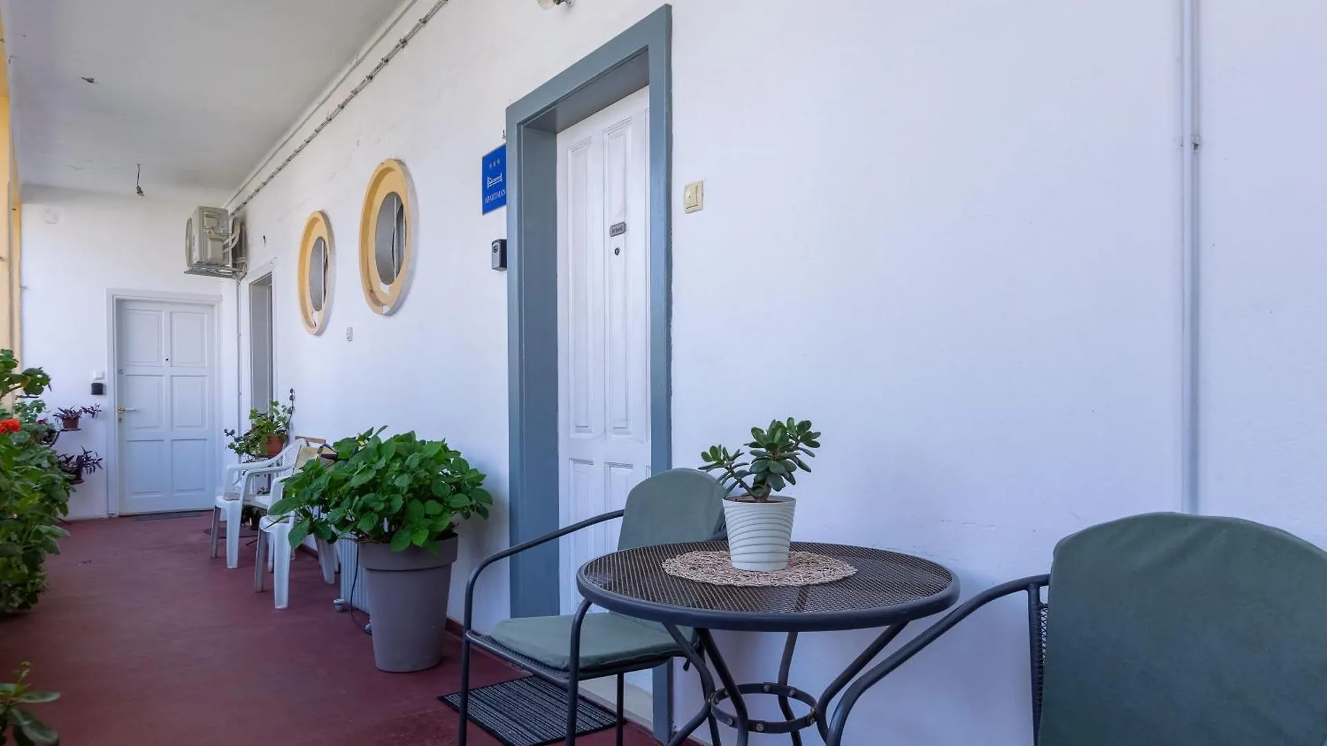 Petra Populare Apartment Zadar